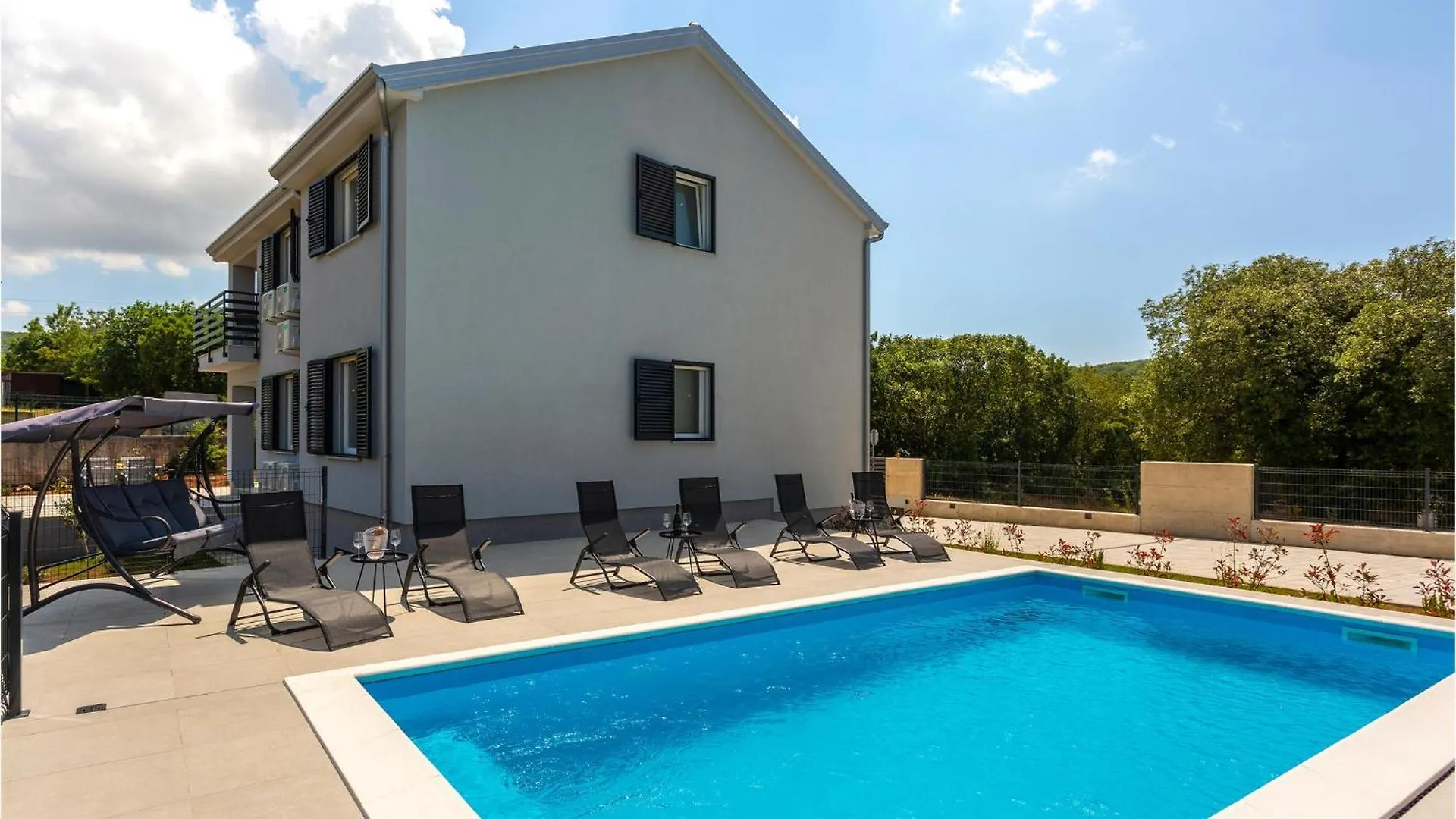 Awesome Apartment In Vrbnik With Wifi contacts